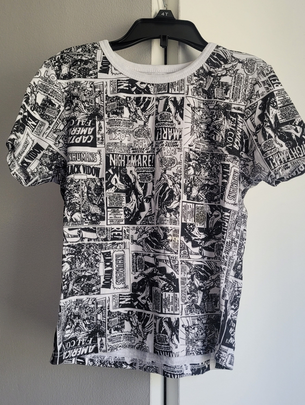 7/8 Marvel Tee Black And White Comics